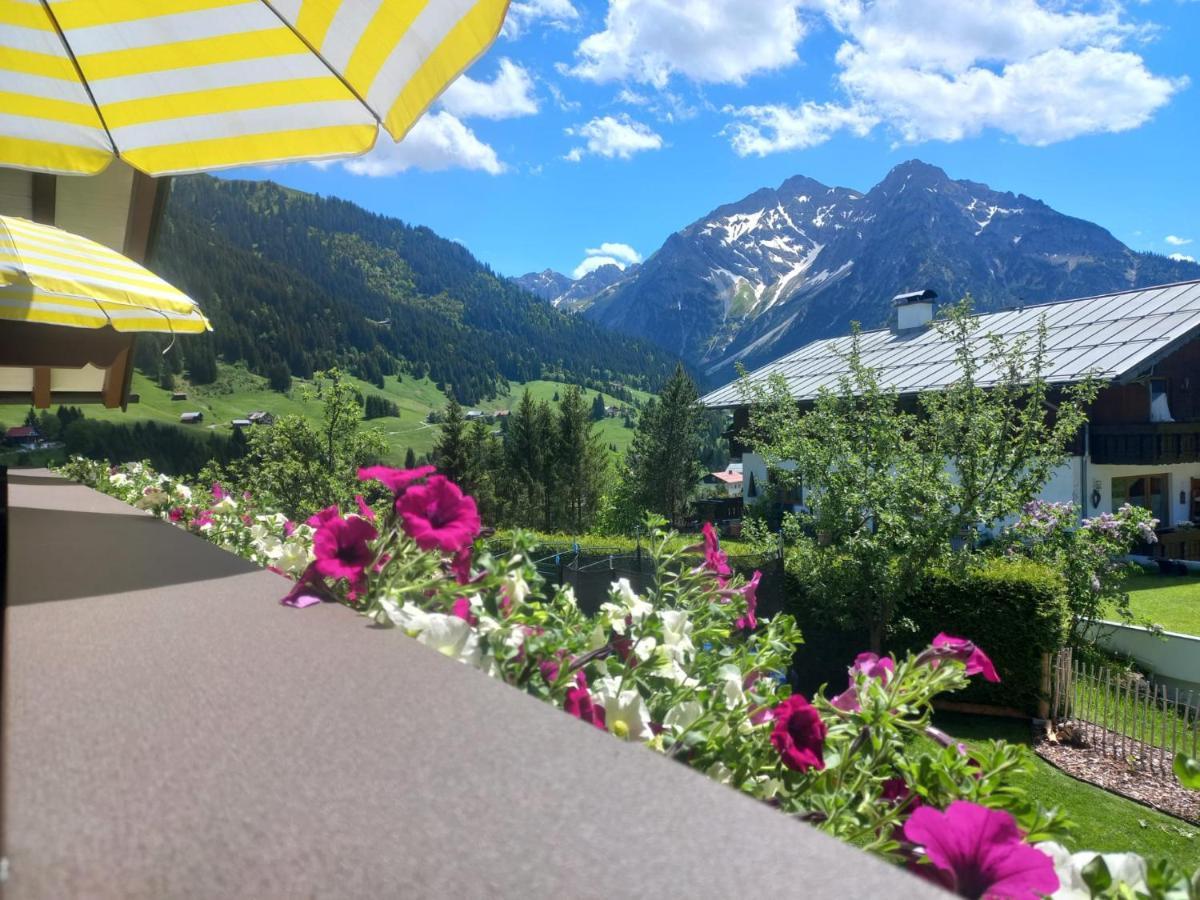 Haus Berg & Tal Apartman Hirschegg  Kültér fotó